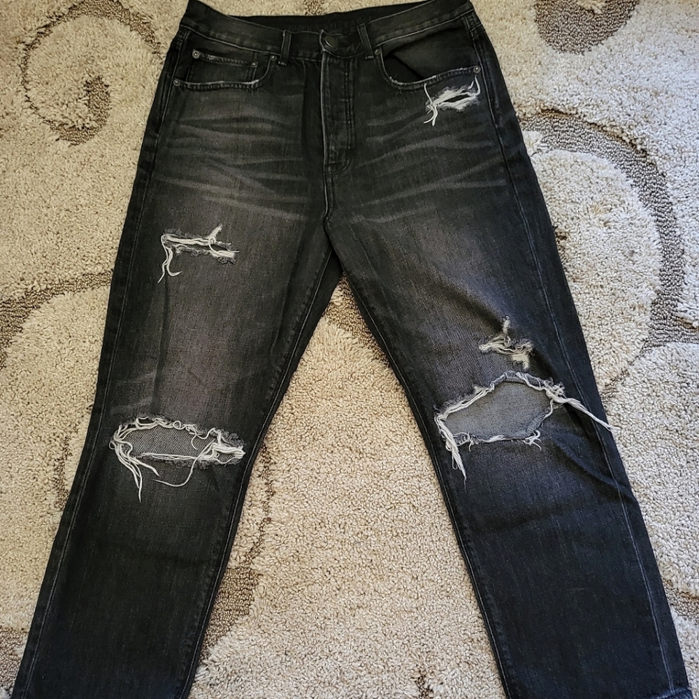 American Eagle Wide-Leg, Black, Ripped Mom Jeans in Size 6 Short